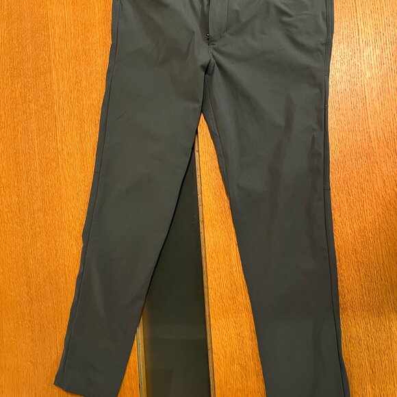 Lululemon ABC Pants – 31x30 – Black/Charcoal - Picture 1 of 4
